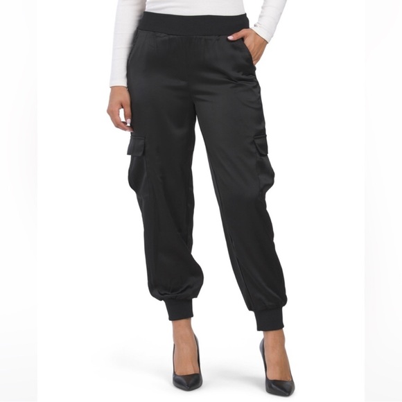 Rachel Zoe Black Satin Cargo Jogger Pants Size Medium - Picture 1 of 8